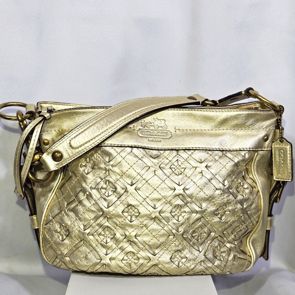Vintage Coach Zoe Classic Gold Woven Leather Shoulder Bag